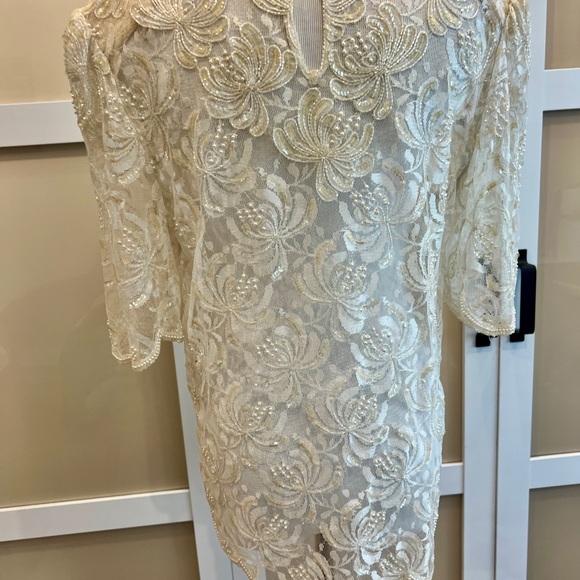 Vintage Lace and Beaded Scalloped Top - Picture 2 of 11